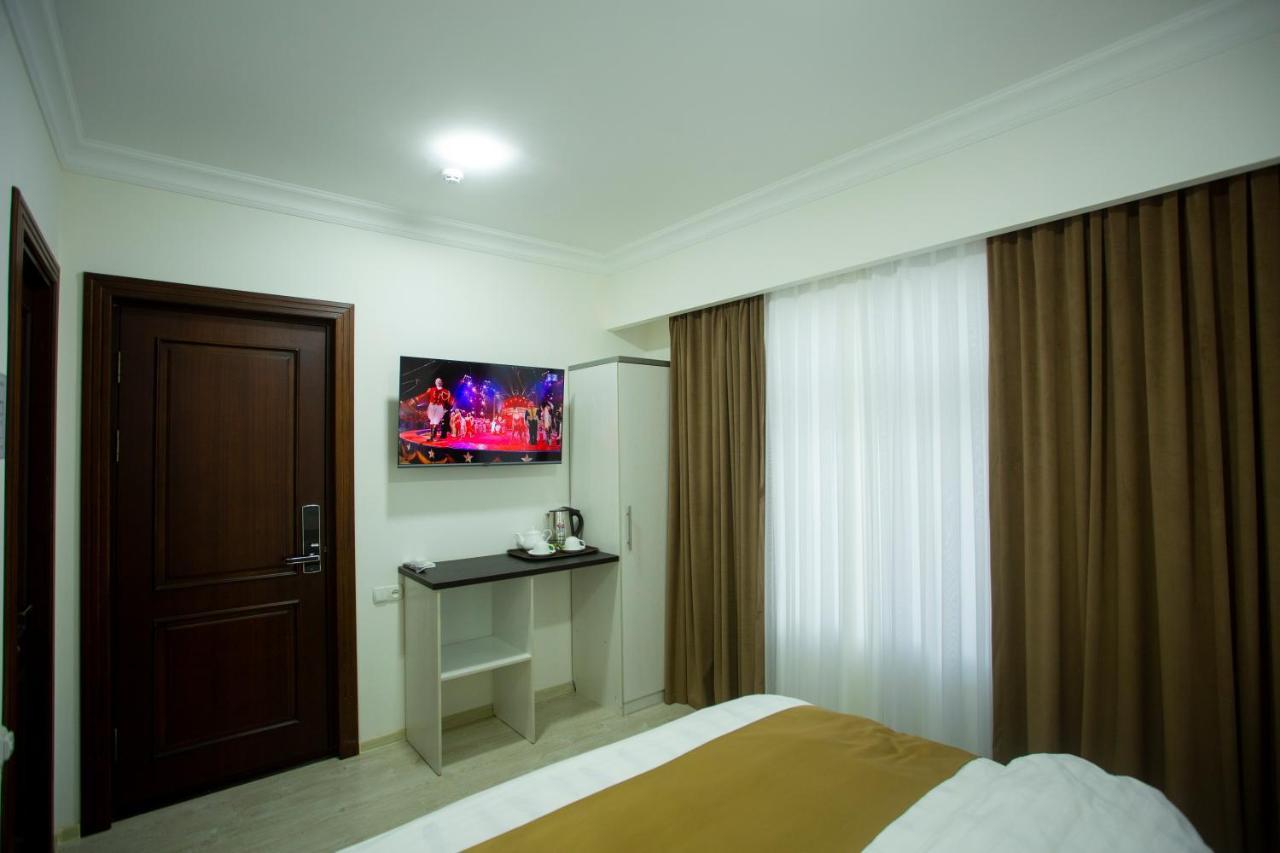 Viva Hotel Tashkent Exterior photo